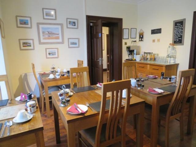 The Prince Llewelyn B&B Aberffraw Eksteriør bilde
